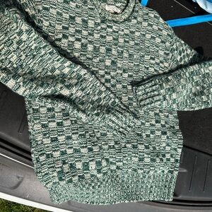Vintage Green Patterned Sweater